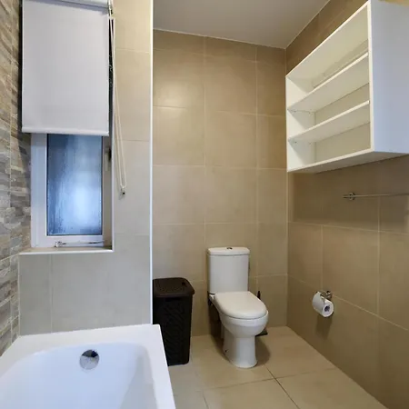 Central Living Stylish 2Br 15 Min To Valletta Tal Guardamangia