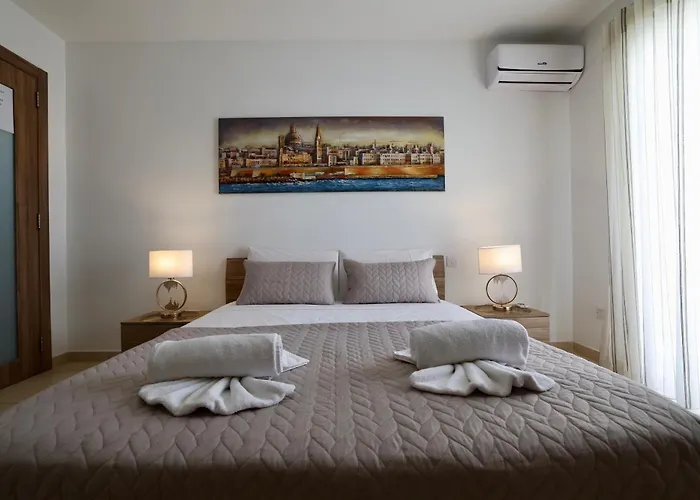 2 Bed アパート *