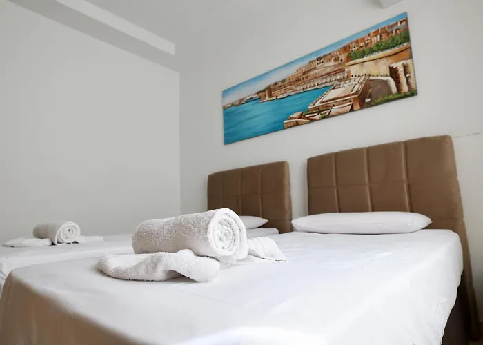 2 Bed * Tal Guardamangia