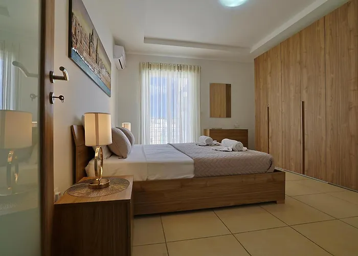 2 Bed * Tal Guardamangia