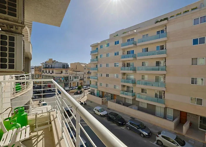 2 Bed Tal Guardamangia