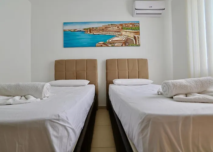 アパート 2 Bed *